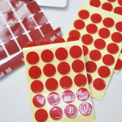 Pernikahan Dengan Diameter Bulat 15mm Glue Dot Akrilik Tanpa Residu Pita Sisi Dua